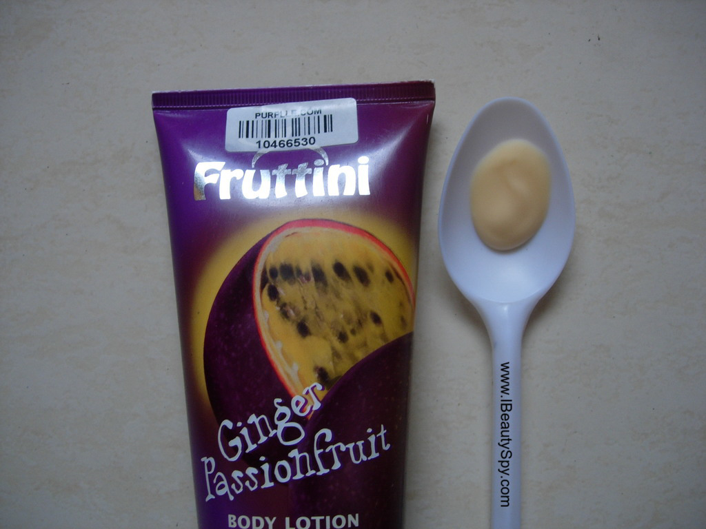 fruttini_ginger_passionfruit_body_lotion_swatch